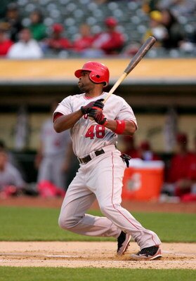 OAKLAND, CA - MAY 04:  Torii Hunter #48 of the Los Angeles Angels of Anaheim bats against the Oakland Athletics on May 4, 2009 at the Oakland Coliseum in Oakland, California.  (Photo by Ezra Shaw/Getty Images)