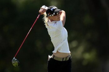 RANCHO MIRAGE, CA - APRIL 03:  Louise Friberg of Sweden hits her tee shot on the sixth hole during the second round of the Kraft Nabisco Championship at Mission Hills Country Club on April 3, 2009 in Rancho Mirage, California.  (Photo by Stephen Dunn/Gett