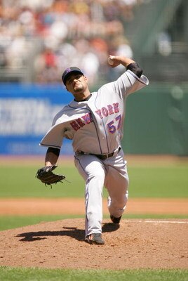 SAN FRANCISCO - MAY 16:  Johan Santana #57 of the New York Mets pitches to the San Francisco Giants at AT&T Park on May 16, 2009 in San Francisco, California.  The Mets won 9-6.  (Photo by Ezra Shaw/Getty Images)