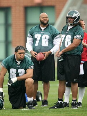 PHILADELPHIA - MAY 1: Offensive lineman Stacy Andrews #76 of the Philadelphia Eagles practices during minicamp at the NovaCare Complex on May 1, 2009 in Philadelphia, Pennsylvania. (Photo by Hunter Martin/Getty Images)