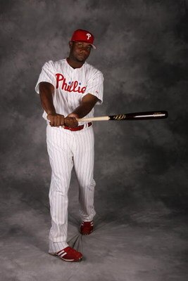 CLEARWATER, FL - FEBRUARY 20:  Ryan Howard #6 of the Philadelphia Phillies poses for a photo during Spring Training Photo day on February 20, 2009 at Bright House Networks Field in Clearwater, Florida.  (Photo by Chris Graythen/Getty Images)
