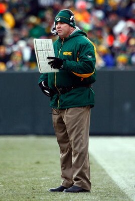 GREEN BAY, WI - DECEMBER 07:  Green Bay Packers head coach Mike McCarthy calls a play during the first half against the Houston Texans at Lambeau Field on December 7, 2008 in Green Bay, Wisconsin. The Texans defeated the Packers 24-21.  (Photo by Jeff Gro