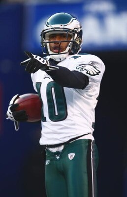 EAST RUTHERFORD, NJ -  JANUARY 11:  DeSean Jackson #10 of the Philadelphia Eagles gestures during the NFC Divisional Playoff game against the New York Giants on January 11, 2009 at Giants Stadium in East Rutherford, New Jersey.  The Eagles defeated the Gi