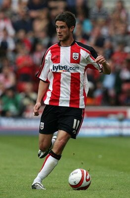SOUTHAMPTON, UNITED KINGDOM - MAY 04:  Andrew Surman of Southampton in action during the Coca-Cola Championship match between Southampton and Sheffield United at St Mary's Stadium on May 4, 2008 in Southampton, England.  (Photo by Christopher Lee/Getty Im