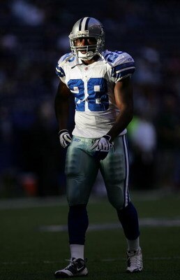 DALLAS - SEPTEMBER 15:  Running back Felix Jones #28 of the Dallas Cowboys before a game against the Philadelphia Eagles at Texas Stadium on September 15, 2008 in Irving, Texas.  (Photo by Ronald Martinez/Getty Images)