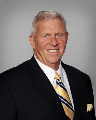 MIAMI - 2008:  Bill Parcells of the Miami Dolphins poses for his 2008 NFL headshot at photo day in Miami, Florida.  (Photo by Getty Images)