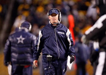 PITTSBURGH - DECEMBER 7:  Offensive Coordinator Jason Garrett of the Dallas Cowboys looks on from the sideline during their NFL game against the Pittsburgh Steelers on December 7, 2008 at Heinz Field in Pittsburgh, Pennsylvania. The Steelers defeated the 