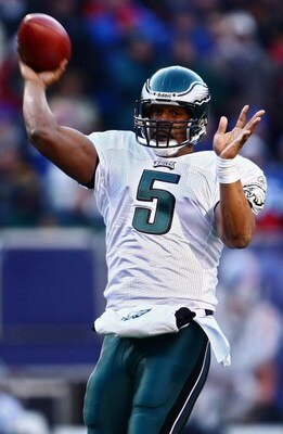 EAST RUTHERFORD, NJ - JANUARY 11:  Donovan McNabb #5 of the Philadelphia Eagles looks to pass against the New York Giants during the NFC Divisional Playoff Game on January 11, 2009 at Giants Stadium in East Rutherford, New Jersey.  (Photo by Chris McGrath