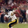 25 Oct 1998:  Cornerback Carnell Lake #37 of the Pittsburgh Steelers in action during the game against the Kansas City Chiefs at the Arrowhead Stadium in Kansas City, Missouri. The Steelers defeated the Chiefs 20-13. Mandatory Credit: Stephen Dunn  /Allsp