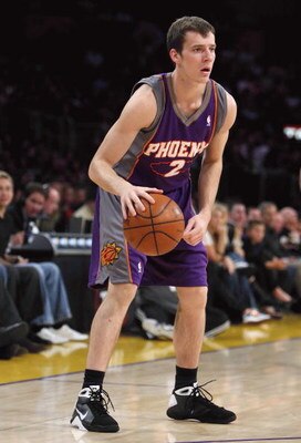 LOS ANGELES, CA - FEBRUARY 26:  Goran Dragic #2 of the Phoenix Suns handles the ball during the NBA game against the Los Angeles Lakers at Staples Center on February 26, 2009 in Los Angeles, California.    The Lakers defeated the Suns 132-106.  NOTE TO US
