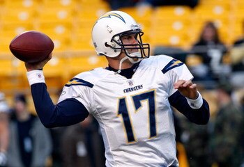 PITTSBURGH - JANUARY 11:  Philip Rivers #17 of the San Diego Chargers warms up against the Pittsburgh Steelers during their AFC Divisional Playoff Game on January 11, 2009 at Heinz Field in Pittsburgh, Pennsylvania.  (Photo by Chris Graythen/Getty Images)