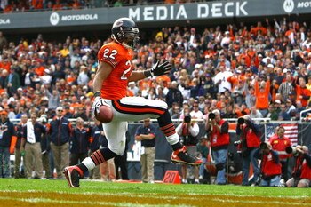 CHICAGO - OCTOBER 19:  Matt Forte #22 of the Chicago Bears reacts as he scores a 1-yard rushing touchdown in the fourth quarter against the Minnesota Vikings at Soldier Field on October 19, 2008 in Chicago, Illinois. The Bears won 48-41. (Photo by Jeff Gr