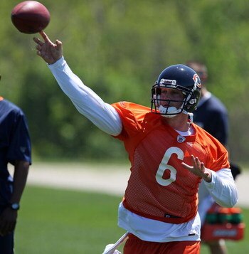 LAKE FOREST, IL - MAY 20: Jay Cutler #6 of the Chicago Bears participates during an organized team activity (OTA) practice on May 20, 2009 at Halas Hall in Lake Forest, Illinois. (Photo by Jonathan Daniel/Getty Images)