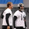 PITTSBURGH - MAY 01:  Ben Roethlisberger #7 of the Pittsburgh Steelers jokes with Charlie Batch #16 during rookie training at the Pittsburgh Steelers Practice Facility on May 1, 2009 in Pittsburgh, Pennsylvania.  (Photo by Joe Sargent/Getty Images)