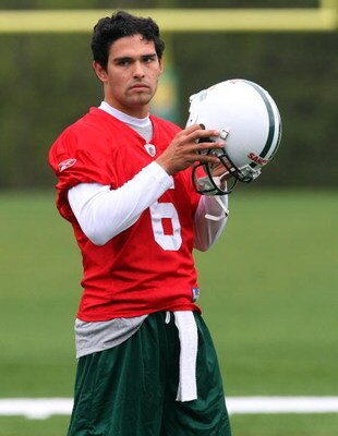 FLORHAM PARK, NJ - MAY 02:  Quarterback Mark Sanchez #6 of the New York Jets looks on during minicamp on May 2, 2009 at the Atlantic Health Jets Training Center in Florham Park, New Jersey.  (Photo by Jim McIsaac/Getty Images)