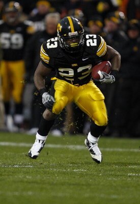 IOWA CITY, IOWA - NOVEMBER 8: Shonn Greene #23 of the Iowa Hawkeyes rushes for yards in the third quarter of play against the Penn State Nittany Lions at Kinnick Stadium on November 8, 2008 in Iowa City, Iowa. Iowa defeated Penn State  24-23. (Photo by Da