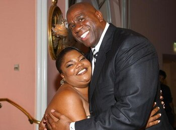 LOS ANGELES, CA - MAY 06:  Former NBA player Earvin 'Magic' Johnson (R) hugs comedian Mo'Nique during the USA TODAY Hollywood Hero honoring Magic Johnson at the Beverly Hills Hotel on May 6, 2008 in Los Angeles, California.  (Photo by Alberto E. Rodriguez