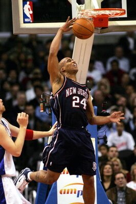 LOS ANGELES - JANUARY 25:  Richard Jefferson #24 of the New Jersey Nets makes a slam dunk against the Los Angeles Clippers on January 25, 2006 at Staples Center in Los Angeles, California. NOTE TO USER: User expressly acknowledges and agrees that, by down