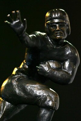 NEW YORK - DECEMBER 09:  The Heisman Trophy was presented to Troy Smith of Ohio State University on December 9, 2006 in New York City.  (Photo by Chris Trotman/Getty Images)