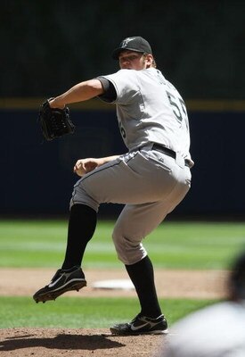 MILWAUKEE - MAY 14: Starting pitcher Josh Johnson #55 of the Florida Marlins delivers the ball against the Milwaukee Brewers on May 14, 2009 at Miller Park in Milwaukee, Wisconsin. The Brewers defeated the Marlins 5-3. (Photo by Jonathan Daniel/Getty Imag