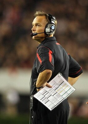 ATHENS, GA - SEPTEMBER 27:  Head coach Mark Richt of the Georgia Bulldogs looks toward the scoreboard late in the game while taking on the Alabama Crimson Tide at Sanford Stadium on September 27, 2008 in Athens, Georgia. Alabama defeated Georgia 41-30.  (