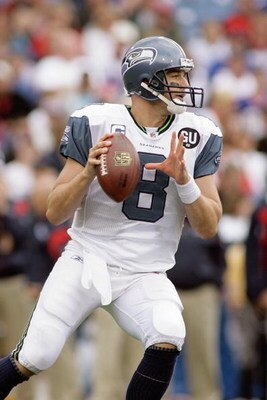 ORCHARD PARK, NY - SEPTEMBER 7:  Quarterback Matt Hasselbeck #8 of the Seattle Seahawks looks to pass during the game against the Buffalo Bills at Ralph Wilson Stadium on September 7, 2008 in Orchard Park, New York. (Photo by: Rick Stewart/Getty Images)