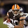 CLEVELAND - NOVEMBER 04: Kellen Winslow #80 of the Cleveland Browns carries the ball during the game against the Seattle Seahawks on November 4, 2007 at Cleveland Browns Stadium in Cleveland, Ohio. The Browns defeated the Seahawks 33-30 in overtime. (Phot