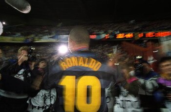 6 May 1998:  Rear view of Ronaldo of Inter Milan after the UEFA Cup final against Lazio at Parc des Princes in Paris. Inter Milan won the match 3-0. \ Mandatory Credit: Shaun  Botterill/Allsport