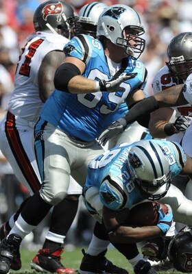 TAMPA, FL - OCTOBER 12: Tackle Jordan Gross #69 of the Carolina Panthers sets to block against the Tampa Bay Buccaneers at Raymond James Stadium on October 12, 2008 in Tampa, Florida.  (Photo by Al Messerschmidt/Getty Images) 