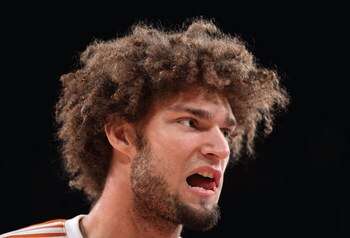 LOS ANGELES, CA - FEBRUARY 26:  Robin Lopez #15 of the Phoenix Suns warms up before the NBA game against the Los Angeles Lakers at Staples Center on February 26, 2009 in Los Angeles, California.    The Lakers defeated the Suns 132-106.  NOTE TO USER: User