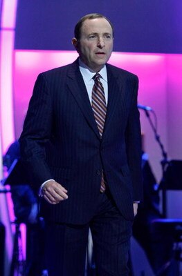 LAS VEGAS - JUNE 18:  NHL Commissioner Gary Bettman presents the Lifetime Achievement Award during the 2009 NHL Awards at The Pearl concert theater at the Palms Casino Resort on June 18, 2009 in Las Vegas, Nevada.  (Photo by Ethan Miller/Getty Images for 