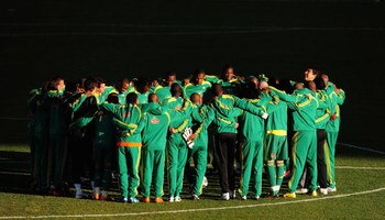 JOHANNESBURG, SOUTH AFRICA - JUNE 23: Joel Santana of South Africa (r) leads a team talk during South Africa Training at The Rand Stadium on June 23, 2009 in Johannesburg, South Africa.  (Photo by Laurence Griffiths/Getty Images)