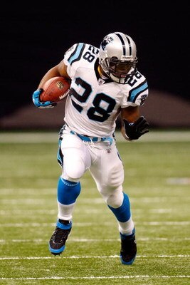 NEW ORLEANS - DECEMBER 28:  Jonathan Stewart #28 of the Carolina Panthers carries the ball during the game against the New Orleans Saints on December 28, 2008 at the Superdome in New Orleans, Louisiana.  (Photo by Chris Graythen/Getty Images)