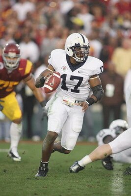 PASADENA, CA - JANUARY 1:  Daryll Clark #17 of the Penn State Nittany Lions scrambles against the USC Trojans on January 1, 2009 at the Rose Bowl in Pasadena, California.  USC won 38-24.  (Photo by Jeff Golden/Getty Images)