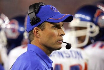 GLENDALE, AZ - JANUARY 01:  Head coach Chris Petersen of the Boise State Broncos looks on in the fourth quarter against the Oklahoma Sooners at the Tostito's Fiesta Bowl at University of Phoenix Stadium on January 1, 2007 in Glendale, Arizona. The Broncos