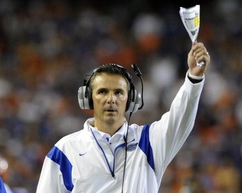 GAINESVILLE, FL - OCTOBER 11: Coach Urban Meyer of the University of Florida Gators directs play against the LSU Tigers at Ben Hill Griffin Stadium on October 11, 2008 in Gainesville, Florida.  (Photo by Al Messerschmidt/Getty Images)