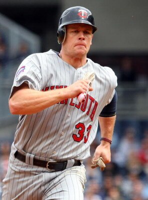 NEW YORK - MAY 17:  Justin Morneau #33 of the Minnesota Twins runs against the New York Yankees on May 17, 2009 at Yankee Stadium in the Bronx borough of New York City. The Yankees defeated the Twins 3-2 in ten innings.  (Photo by Jim McIsaac/Getty Images