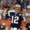 GLENDALE, AZ - FEBRUARY 03:  Tom Brady #12 of of the New England Patriots passes in the fourth quarter of Super Bowl XLII against the New York Giants on February 3, 2008 at the University of Phoenix Stadium in Glendale, Arizona.  (Photo by Streeter Lecka/