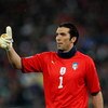 BARI, ITALY - APRIL 01:  Goalkeeper Gianluigi Buffon of Italy in action during the FIFA 2010 World Cup Qualifier between Italy and The Republic of Ireland in the Stadio San Nicola on April 1, 2009 in Bari, Italy.  (Photo by Richard Heathcote/Getty Images)
