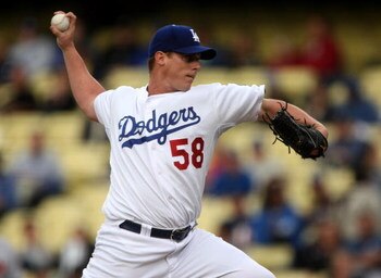 LOS ANGELES, CA - JUNE 03:  Pitcher Chad Billingsley #58 of the Los Angeles Dodgers throws a pitch against the Arizona Diamondbacks  on June 3, 2009 at Dodger Stadium in Los Angeles, California.  The Dodgers won 1-0.  (Photo by Stephen Dunn/Getty Images)