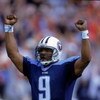 12 Nov 2000:  Steve McNair #9 of the Tennessee Titans celebrates during the game against the Baltimore Ravens at the Adelphia Colisuem in Nashville, Tennessee. The Ravens defeated the Titans 24-23.Mandatory Credit: Scott Halleran  /Allsport