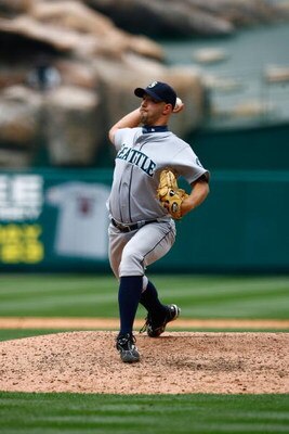 ANAHEIM, CA - MAY 31:  David Aardsma #53 of the Seattle Mariners throws a pitch against the Los Angeles Angels of Anaheim at Angel Stadium on May 31, 2009 in Anaheim, California.  (Photo by Jeff Gross/Getty Images)