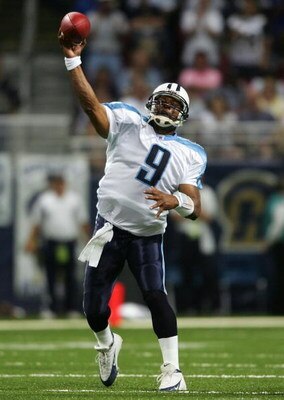 ST. LOUIS - SEPTEMBER 25: Steve McNair #9 of the Tennessee Titans passes the ball against the St. Louis Rams on September 25, 2005 at the Edward Jones Dome  in St. Louis, Missouri. The St. Louis Rams defeated the Tennessee Titans 31-27. (Photo by Elsa/Get