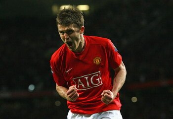 MANCHESTER, ENGLAND - APRIL 22:  Michael Carrick of Manchester United celebrates scoring his team's second goal during the Barclays Premier League match between Manchester United and Portsmouth at Old Trafford on April 22, 2009 in Manchester, England.  (P