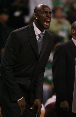 BOSTON - MAY 02:  Kevin Garnett #5 of the Boston Celtics encourages his teammates from the bench in the fourth quarter against the Chicago Bulls in Game Seven of the Eastern Conference Quarterfinals during the 2009 NBA Playoffs at TD Banknorth Garden on M