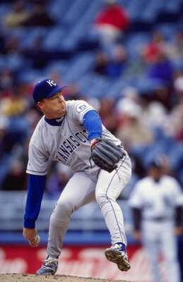 11 Apr 1999:  Kevin Appier #17 of the Kansas City Royals winds up for the pitch during the game against the Chicago White Sox at the Comskey Park in Chicago, Illinois. The Royals defeated the White Sox 3-1. Mandatory Credit: Matthew Stockman  /Allsport