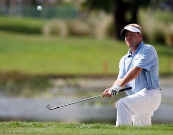 PALM BEACH GARDENS, FL - MARCH 06:  Carl Pettersson chips out of the bunker on the eighth hole during the second round of The Honda Classic at PGA National Resort and Spa on March 6, 2009 in Palm Beach Gardens, Florida.  (Photo by Doug Benc/Getty Images)