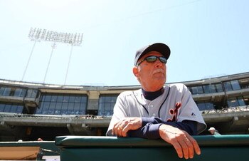 OAKLAND, CA - JULY 01:  Manager Jim Leyland of the Detroit Tigers looks on from the dugout before the Major League Baseball game against the Oakland Athletics at the Oakland Coliseum on July 1, 2009 in Oakland, California.  (Photo by Jed Jacobsohn/Getty I
