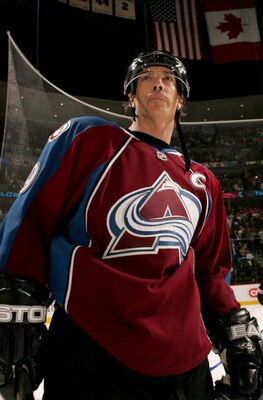 DENVER - MAY 01:  Joe Sakic #19 of the Colorado Avalanche leaves the ice after facing the Detroit Red Wings in Game Four of the Western Conference Semifinals of the 2008 NHL Stanley Cup Playoffs on May 1, 2008 at the Pepsi Center in Denver, Colorado. The 