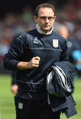 LONDON, ENGLAND - MAY 09:  Aston Villa Manager Martin O'Neill looks on prior to the Barclays Premier League match between Fulham and Aston Villa at Craven Cottage on May 9, 2009 in London, England.  (Photo by Bryn Lennon/Getty Images)